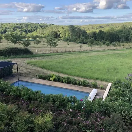 Country House With Swimming Pool